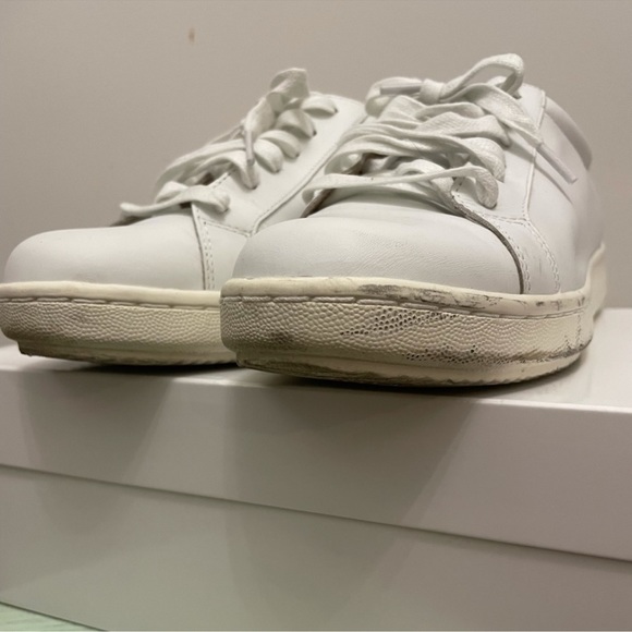 Eileen Fisher simple sneaker - Picture 3 of 3